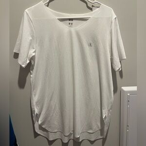 Uniqlo White Short Sleeve Tee